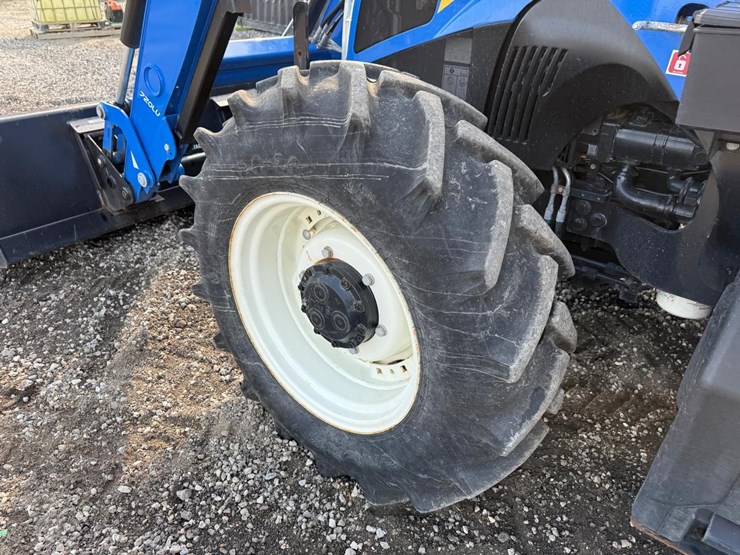 new-holland-powerstar-100-image-18