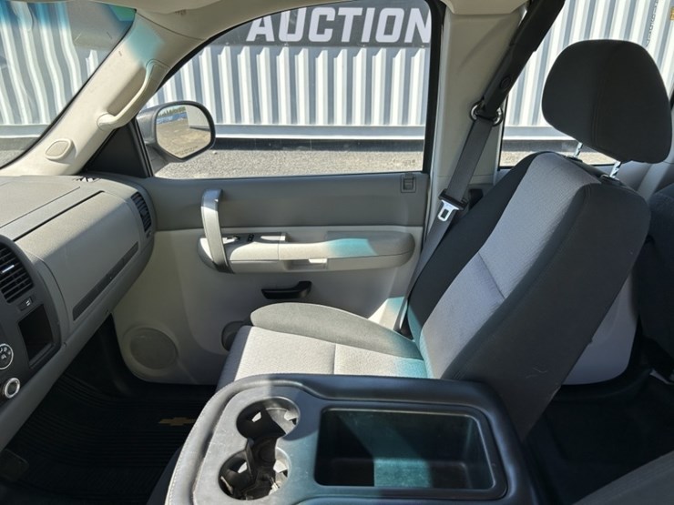 2008-chevrolet-silverado-1500-image-18