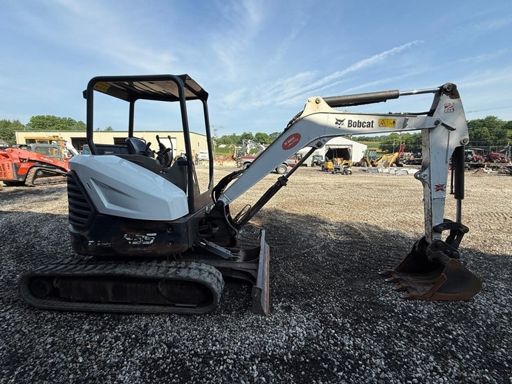 2019-bobcat-e35i-image-5