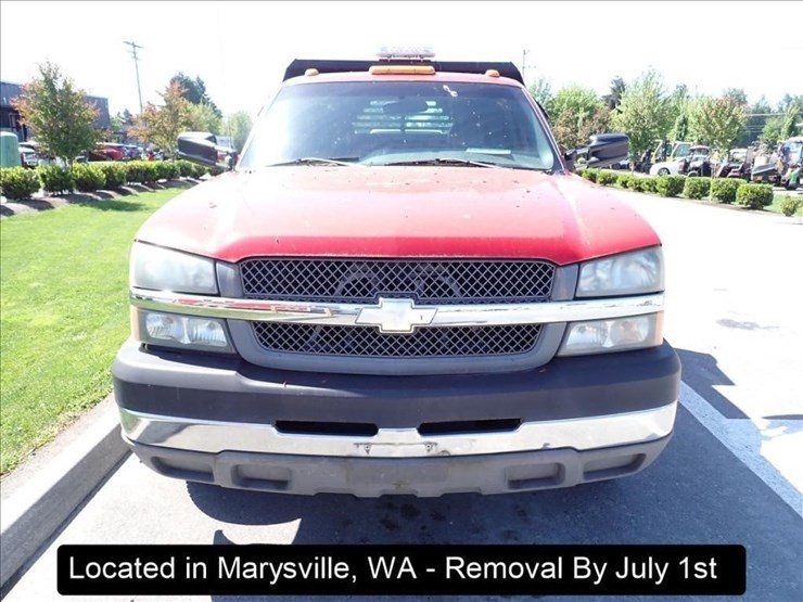 2003-chevrolet-3500-image-14