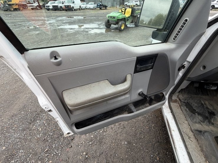 2008-ford-f150-xl-image-27