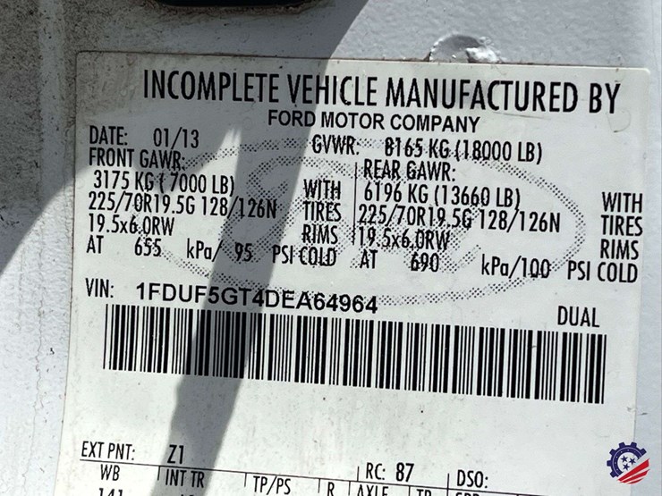 2013-ford-f550-image-71