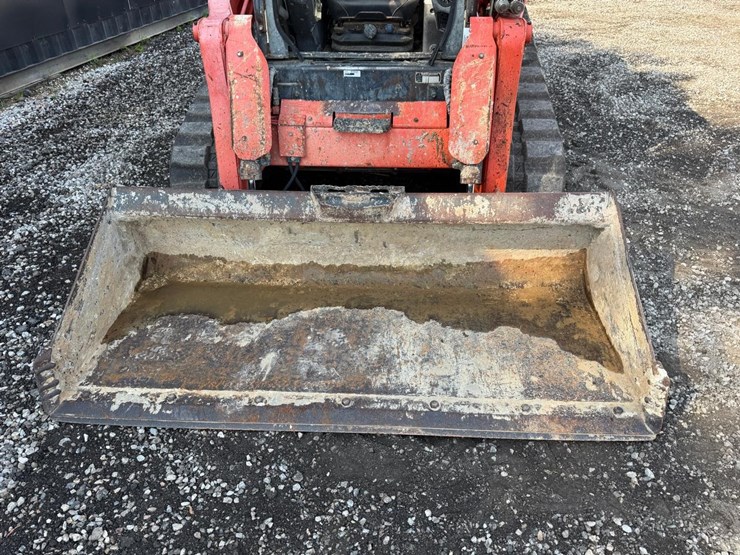 kubota-svl90-2-image-9