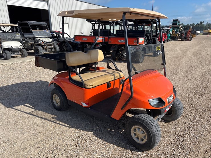 #102-•-2017-ez-go-txt48-electric-golf-cart-|-no-title-image-2