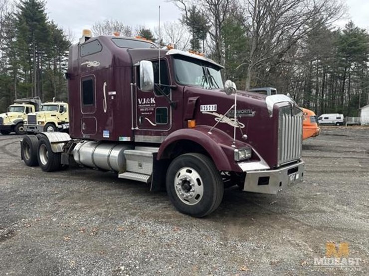 2014-kenworth-t800-image-9