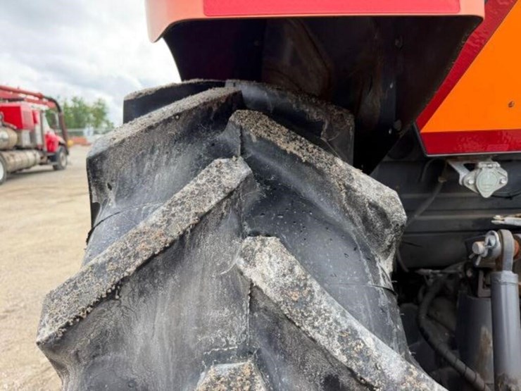 kubota-m7060d-image-59