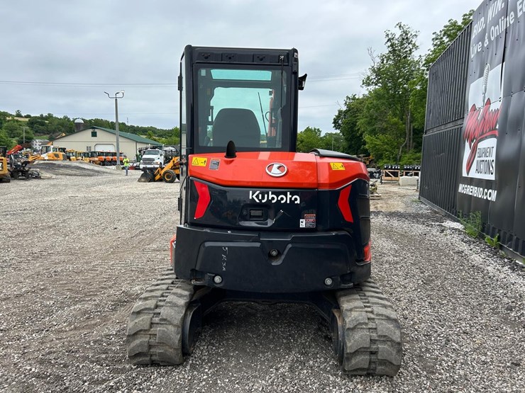 2021-kubota-u55-5-image-3