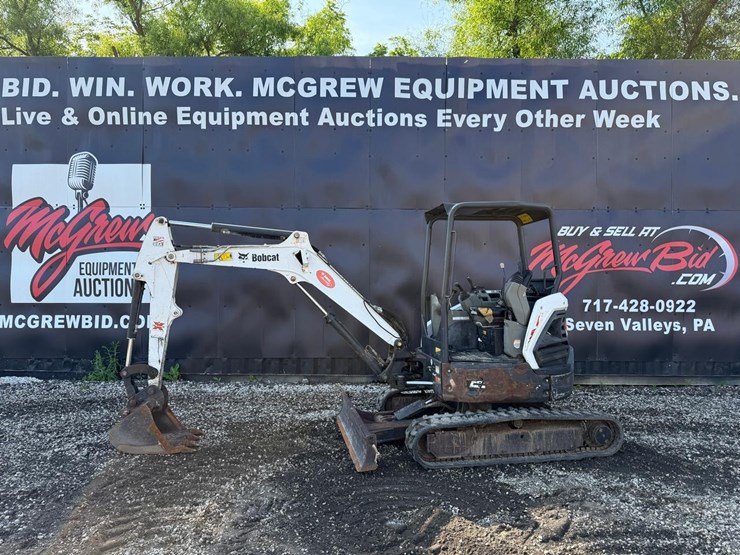 2019-bobcat-e35i-image-1