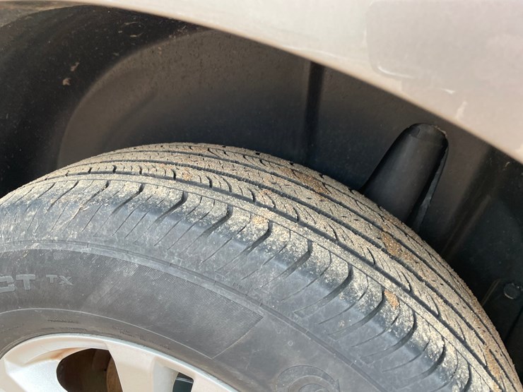 2012-chevrolet-equinox-lt-image-15