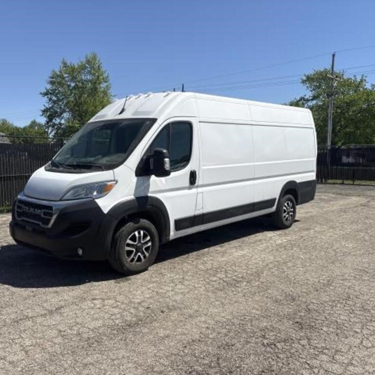 2023 DODGE 3500
