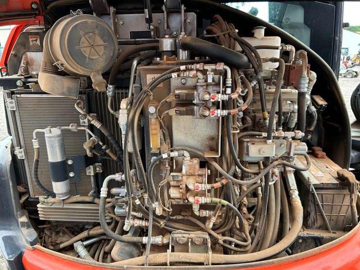2021-kubota-u55-5-image-14