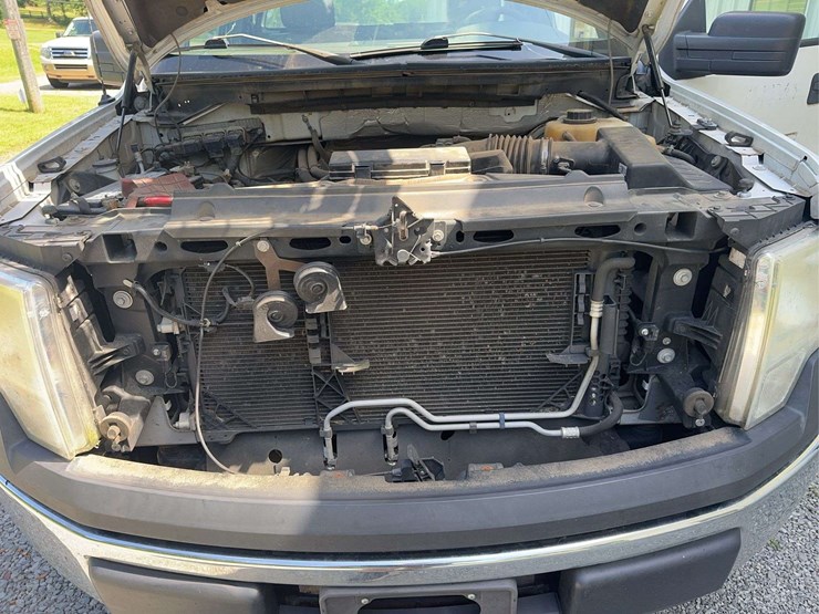 2014-ford-f150-image-23