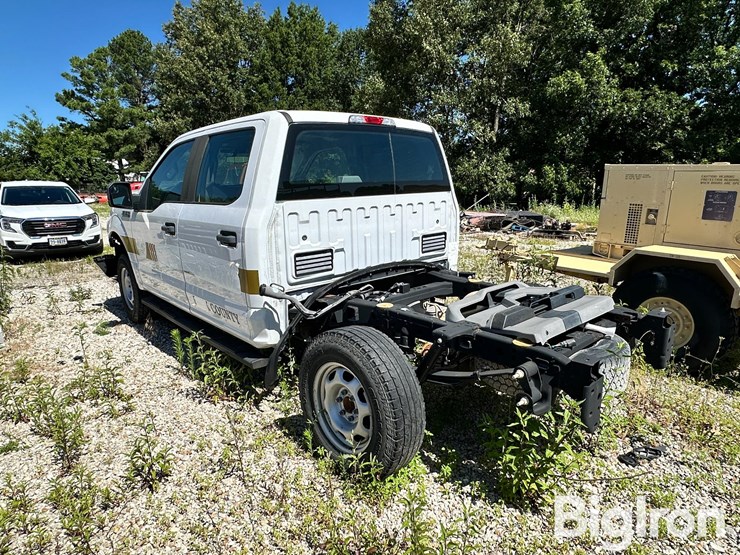 2020-ford-f150-xl-image-7