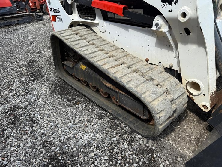bobcat-t770-image-12