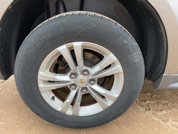 2012-chevrolet-equinox-lt-image-20