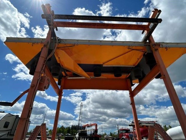 tow-behind-sign-board-image-39