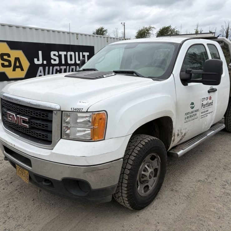 2013 GMC SIERRA 2500