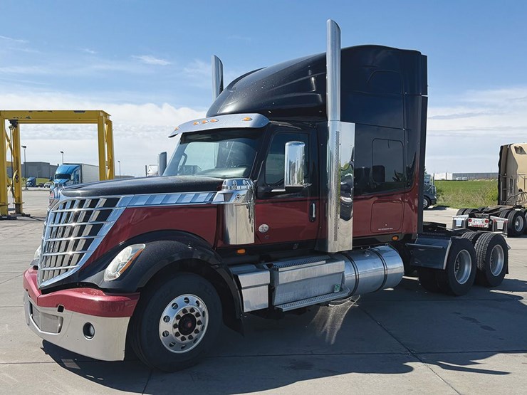 2021-international-lonestar-image-2