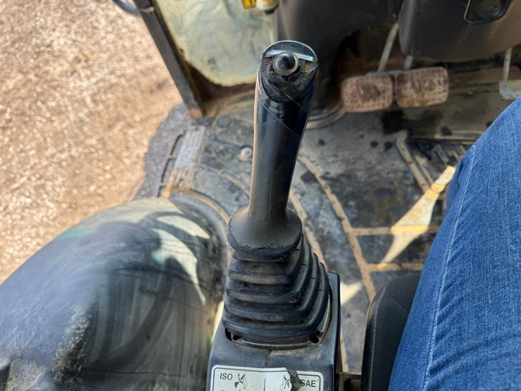 jcb-3cx14-image-31