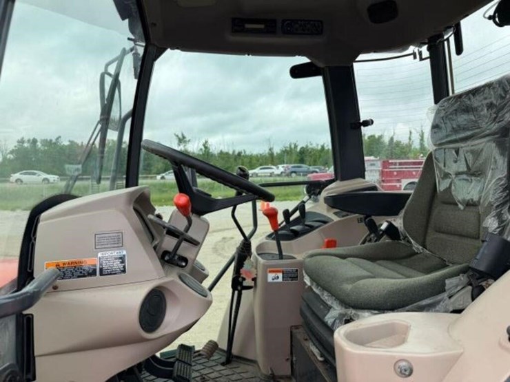 kubota-m7060d-image-22