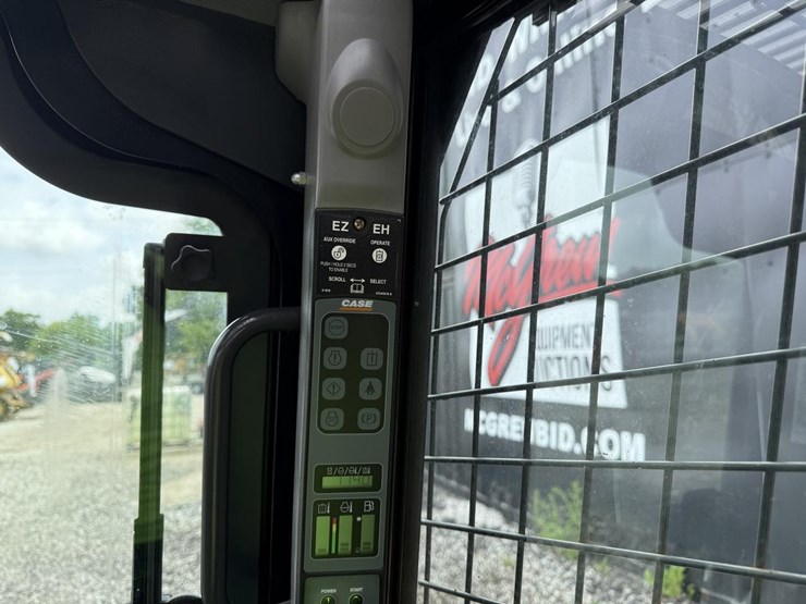 2019-case-tv370-image-23