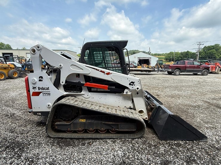 bobcat-t770-image-5