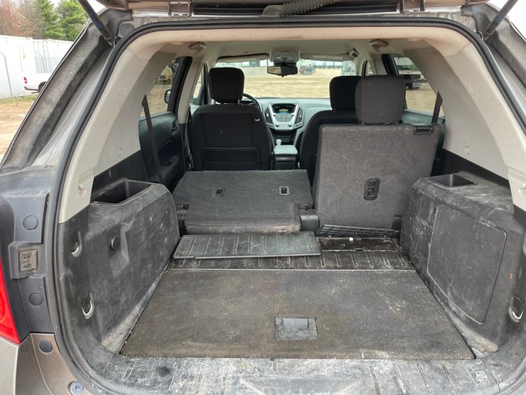 2012-chevrolet-equinox-lt-image-22