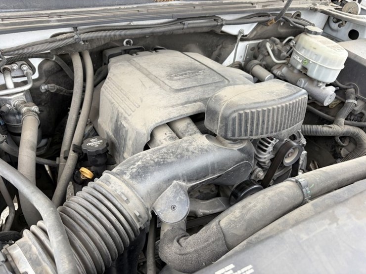 2013-gmc-sierra-2500-image-12