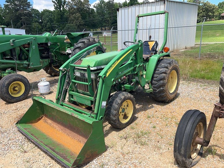 john-deere-790-image-3