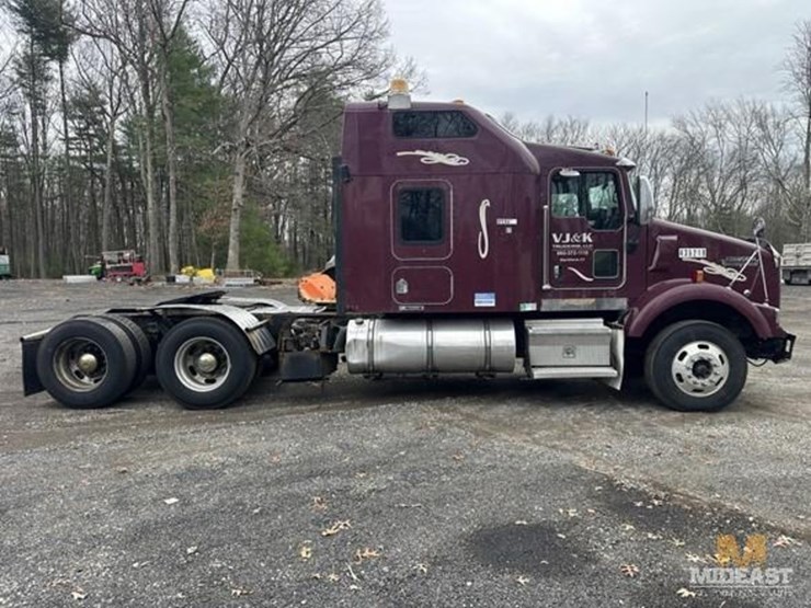 2014-kenworth-t800-image-8