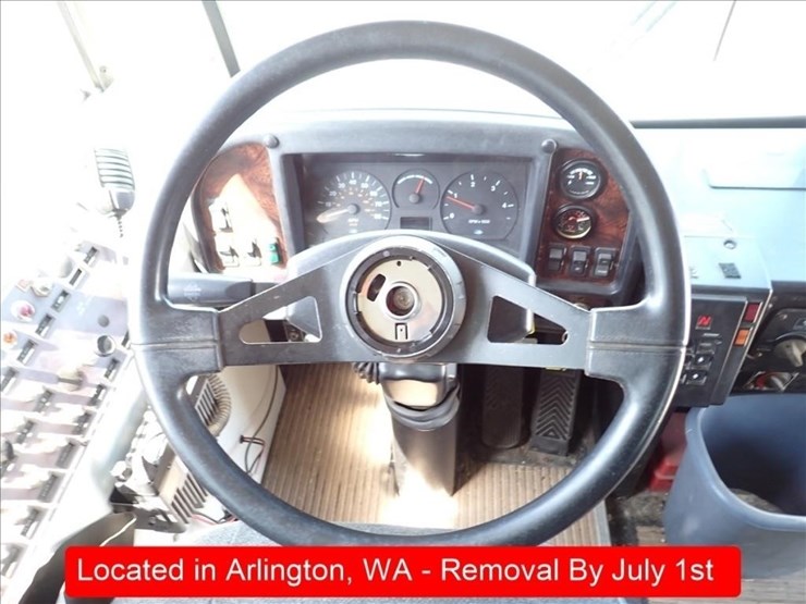 2000-bluebird-all-american-image-8