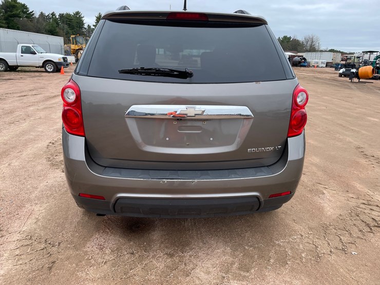 2012-chevrolet-equinox-lt-image-4