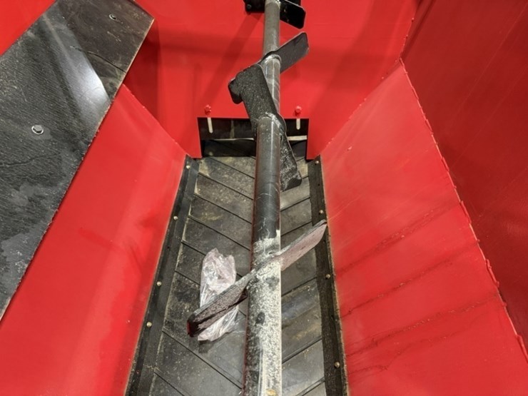 2026-future-ft-sub83-conveyor-bucket-image-5
