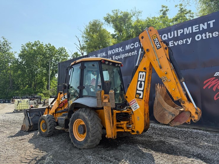 jcb-3cx14-image-2