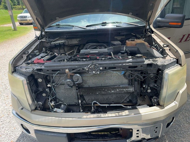 2010-ford-f150-image-27