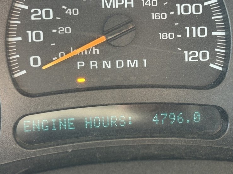 2006-chevrolet-silverado-3500-image-34