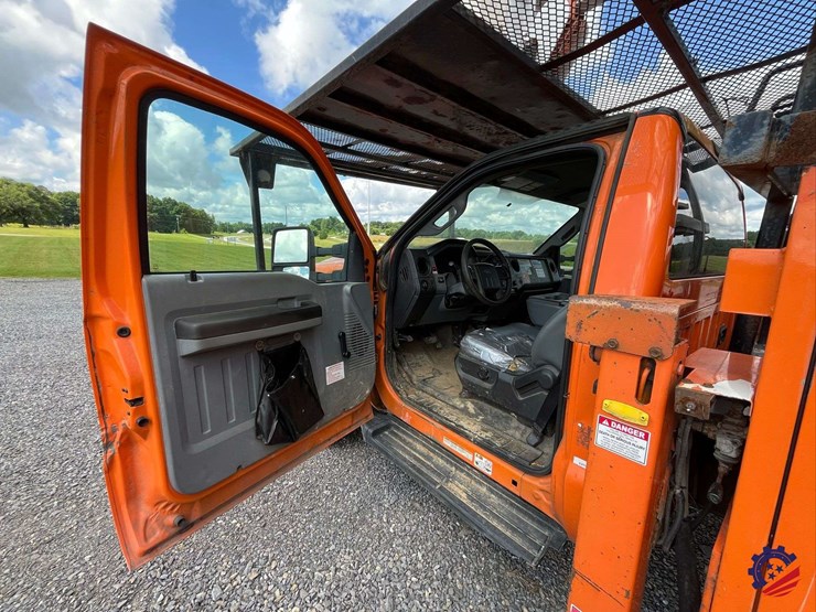 2015-ford-f550-image-91