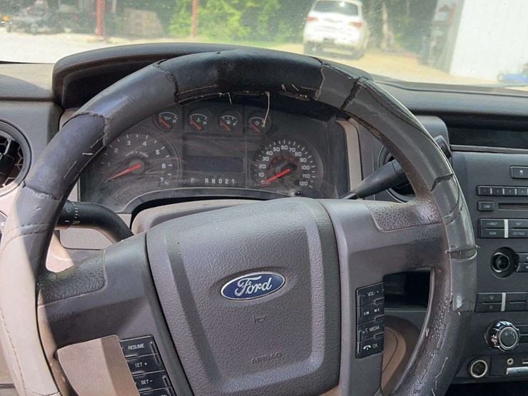 2010-ford-f150-image-29