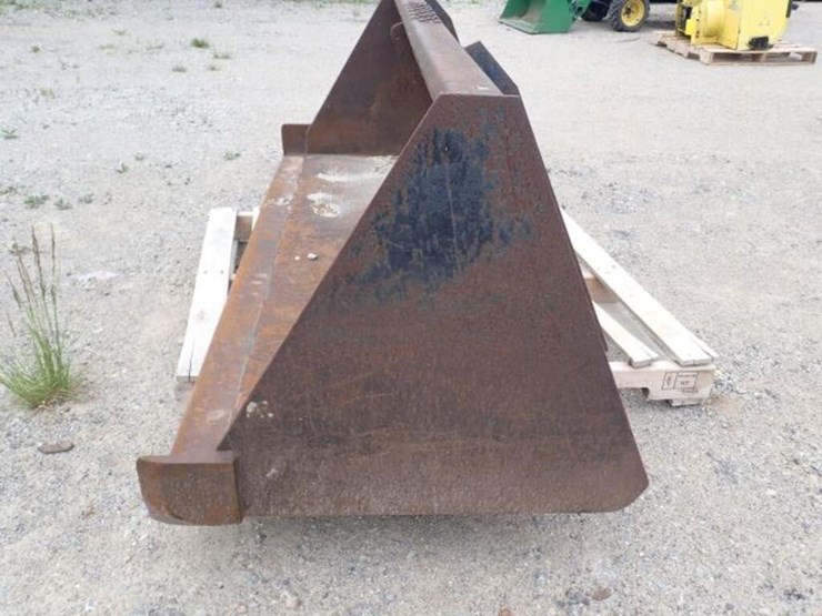 80-in.-bucket-image-12