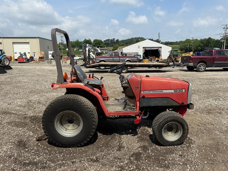 massey-ferguson-1230-image-5