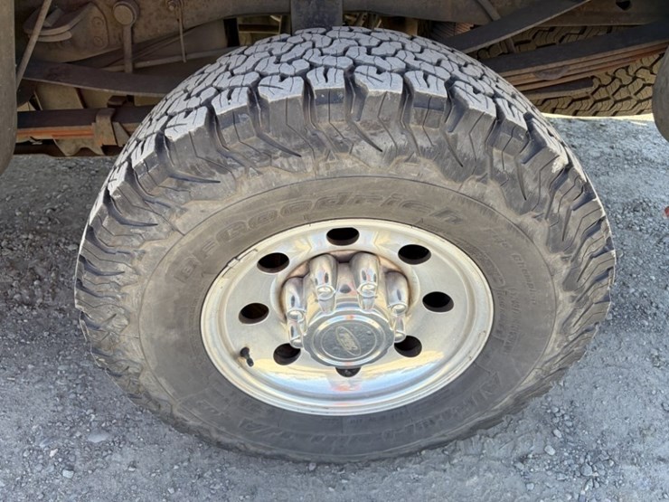 2004-ford-f350-xlt-image-15
