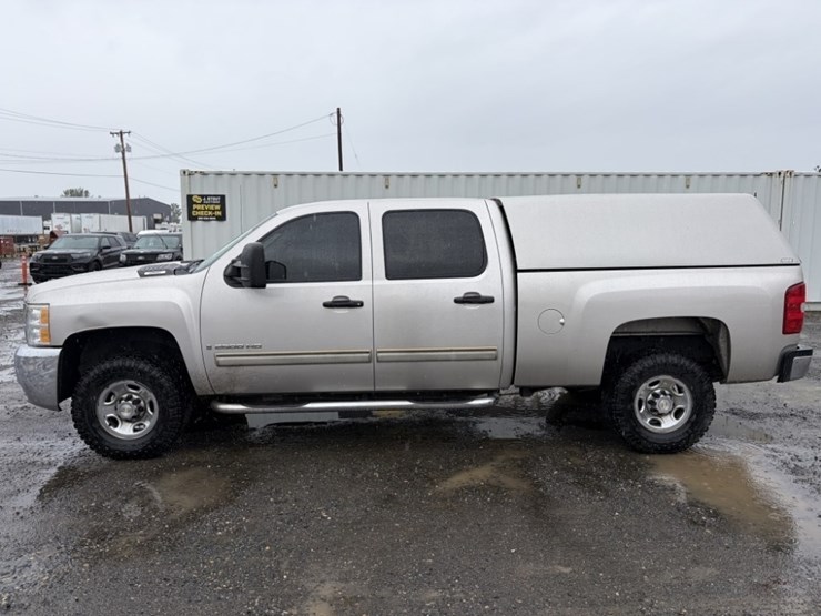 2009-chevrolet-silverado-2500-hd-lt-4x4-pickup-image-7