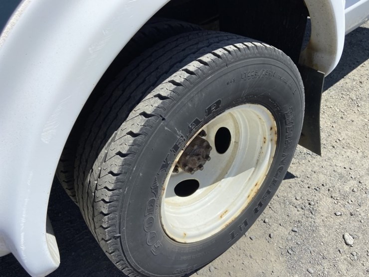2014-ford-e450-sd-image-14