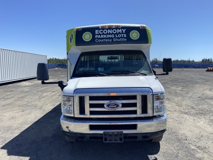 2014-ford-e450-sd-image-8