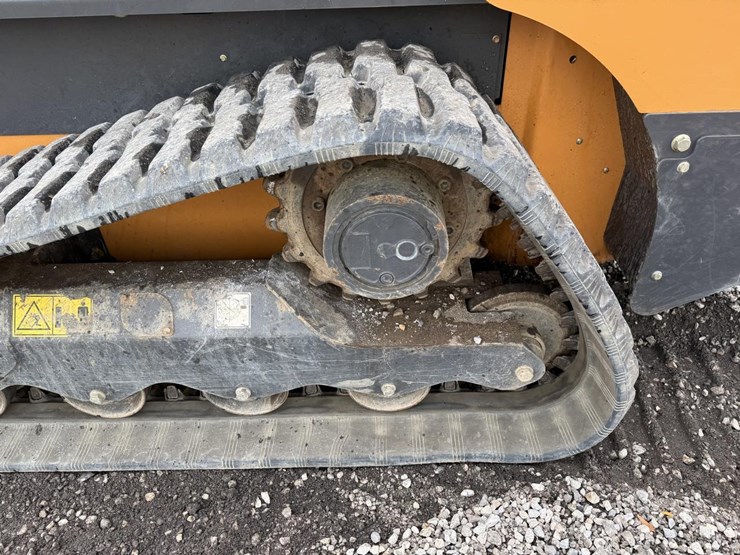 2019-case-tv370-image-19