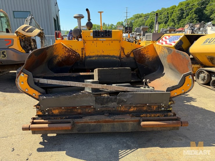 2012-caterpillar-cb54xw-image-6