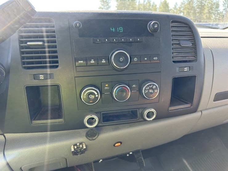 2008-chevrolet-silverado-1500-image-28