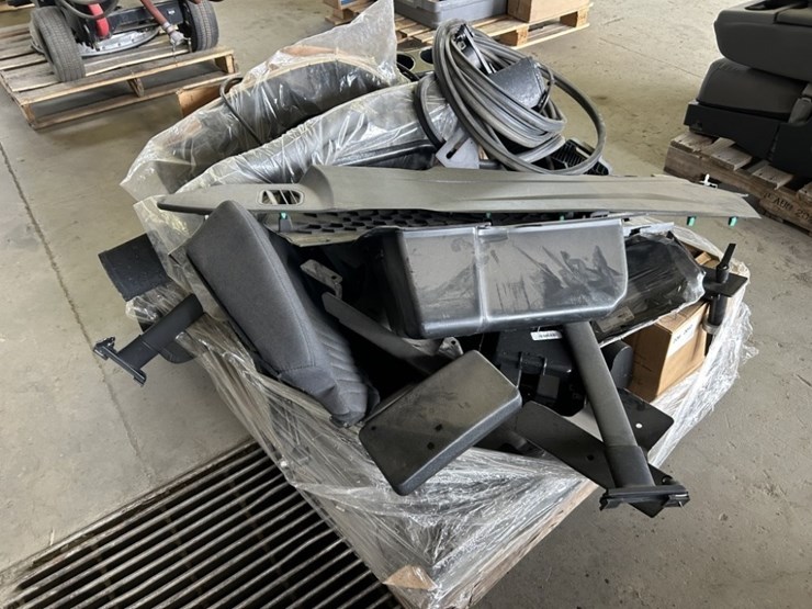 2014-ford-explorer-image-1