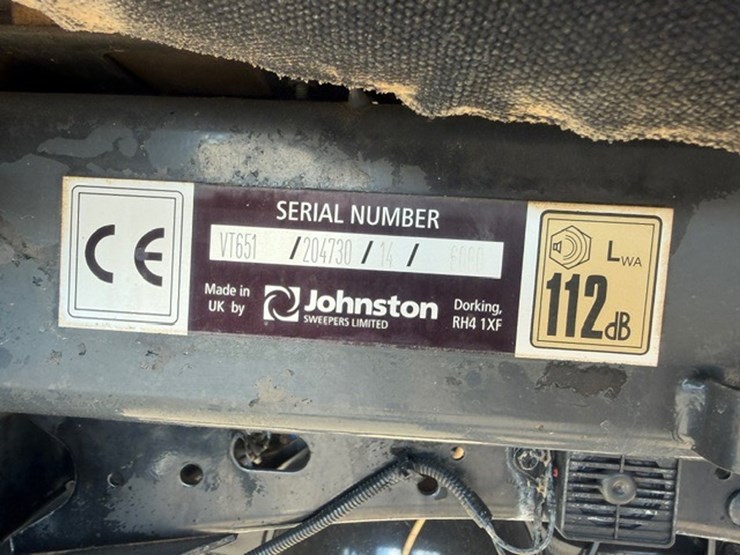2015-john-deere-b-image-11