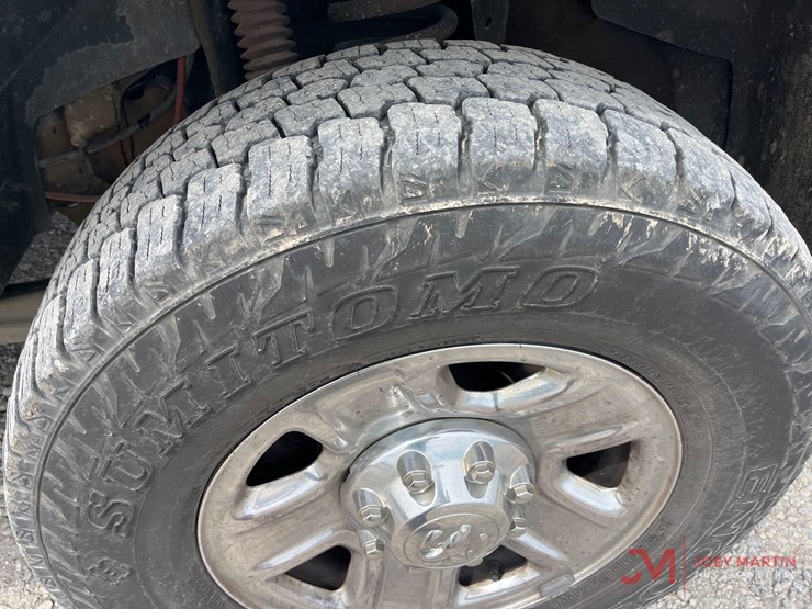 2016-dodge-2500-image-13
